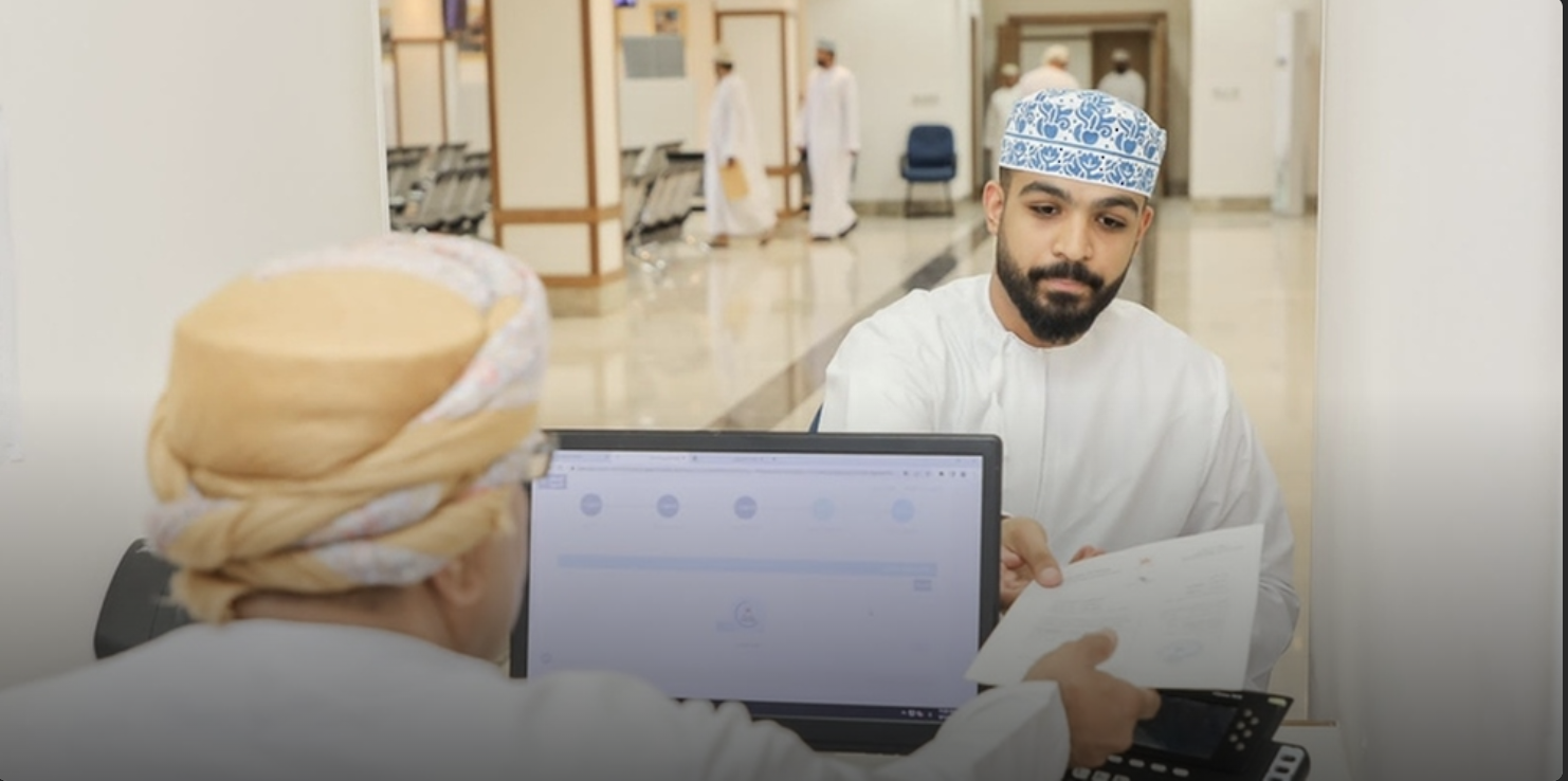 Labour Ministry Begins Cutting Expat Labour License Renewal Fees